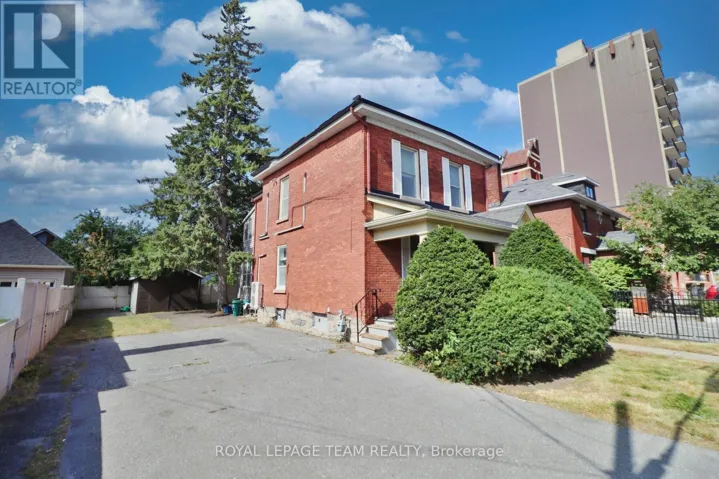 438 PARKDALE AVENUE, Ottawa, Ontario K1Y1H1