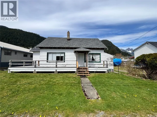 134 Alpine View Rd, Tahsis, British Columbia V0P1X0