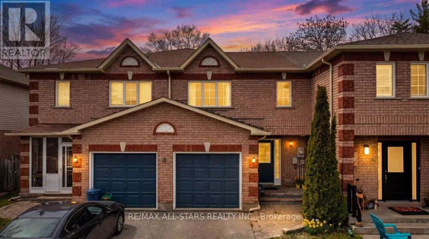 32 LANCASTER COURT, Georgina (Keswick South), Ontario L4P4A1