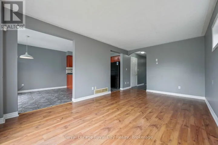 30 DARNELL ROAD, Guelph (Kortright West), Ontario N1G5K3