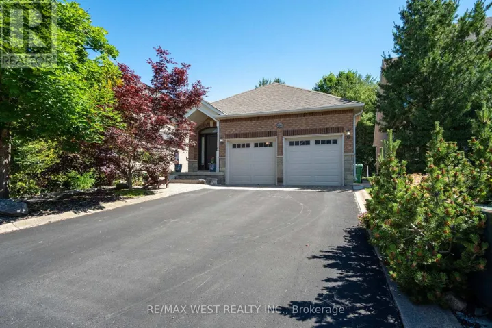 84 CASTELLI COURT, Caledon (Bolton North), Ontario L7E2T8