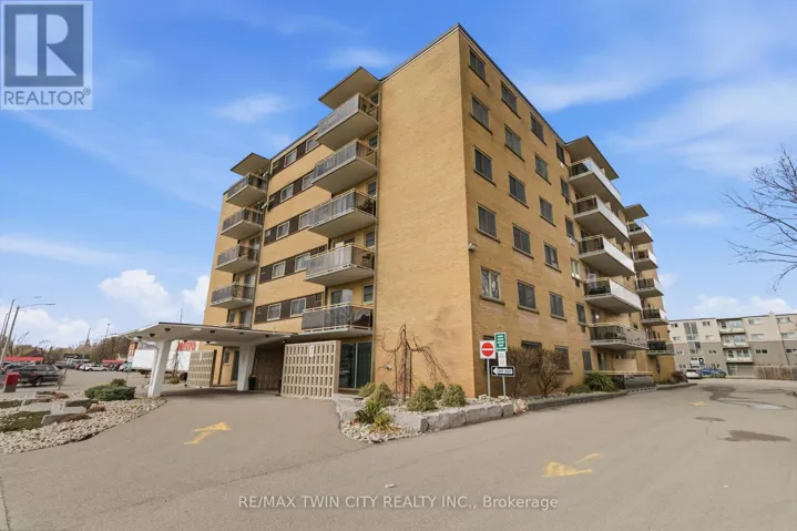 305 - 87 ST GEORGE STREET, Brantford, Ontario N3R1V5