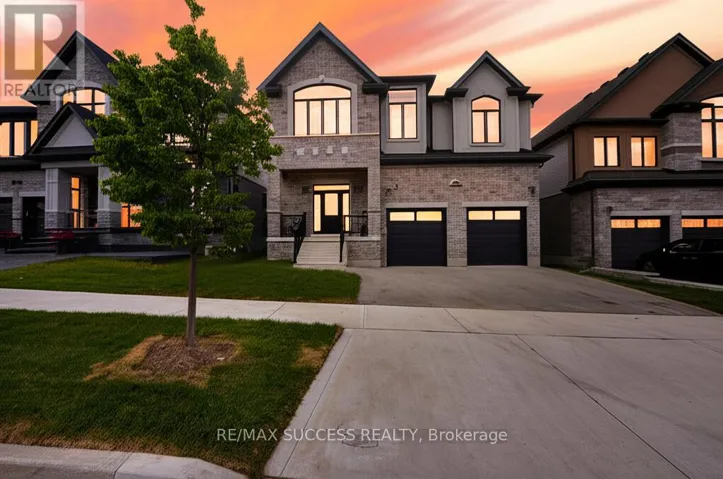 554 BRIDGEMILL CRESCENT E, Kitchener, Ontario N2A0K3