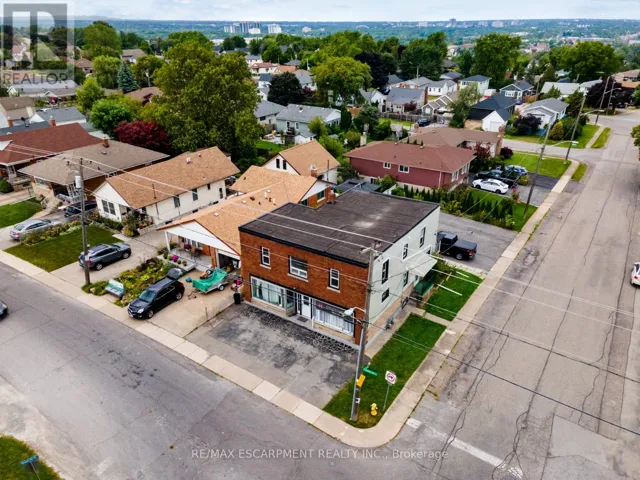 86 TOWNLINE ROAD W, St. Catharines (Burleigh Hill), Ontario L2T1P7