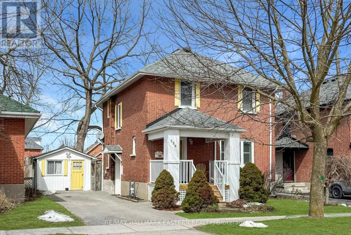 556 DOUGLAS AVENUE, Peterborough (Town Ward 3), Ontario K9J4L1