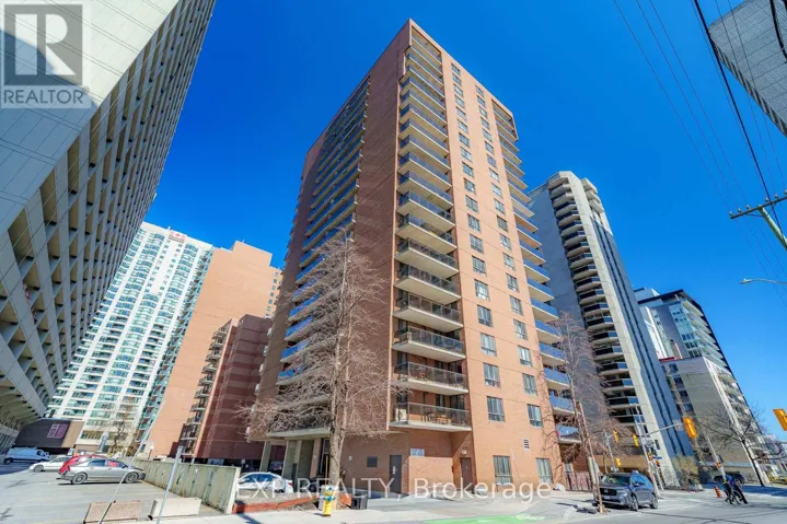 1002 - 475 LAURIER AVENUE W, Ottawa, Ontario K1R7X1