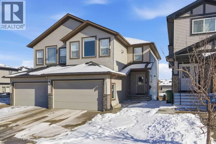 42 Baysprings Way SW, Airdrie, Alberta T4B3V1
