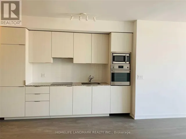 410 - 11 WELLESLEY STREET W, Toronto (Bay Street Corridor), Ontario M4Y1E8