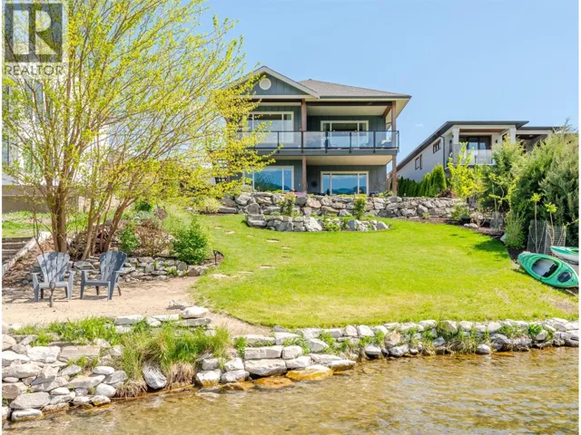 7030 Tucelnuit Drive, Oliver, British Columbia V0H1T0