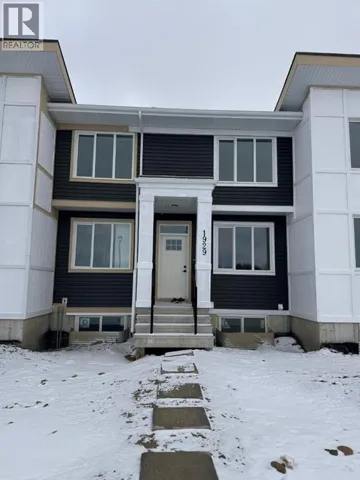 1929 McCaskill Drive, Crossfield, Alberta T0M0C1