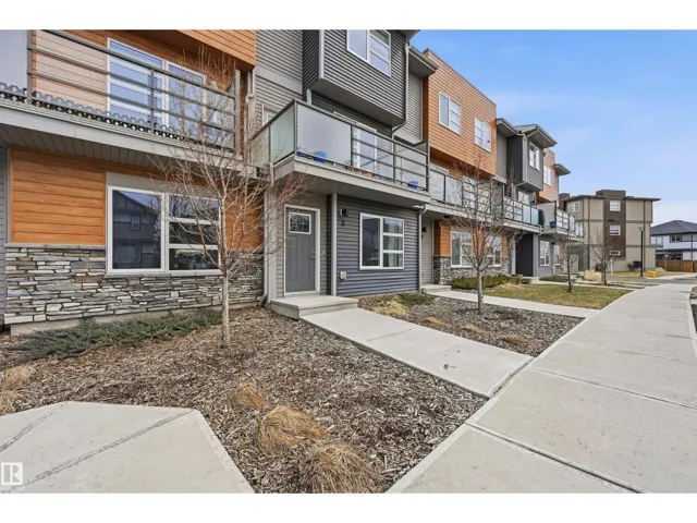 #5 17635 58 ST NW NW, Edmonton, Alberta T5Y4C2