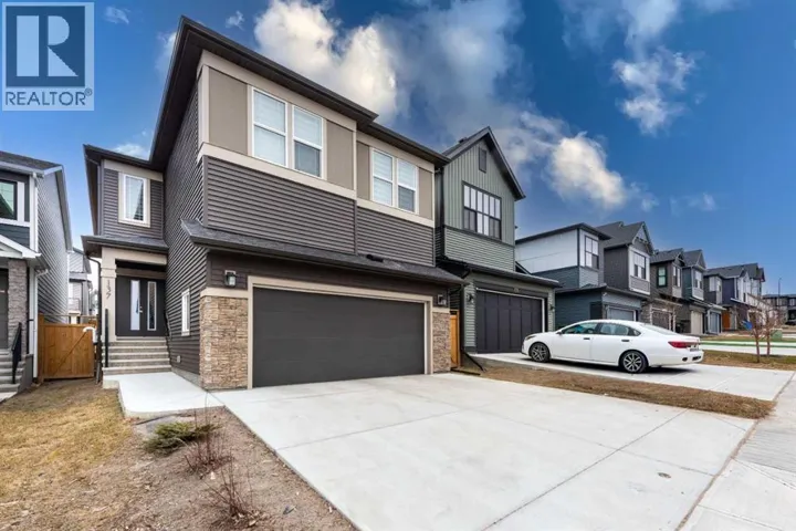 137 Edith Villas NW, Calgary, Alberta T3R1Y8