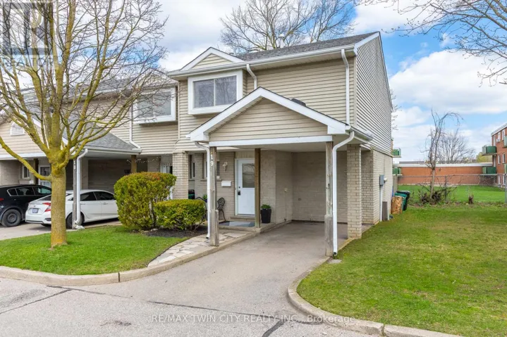 125 SEKURA CRESCENT, Cambridge, Ontario N1R8B4