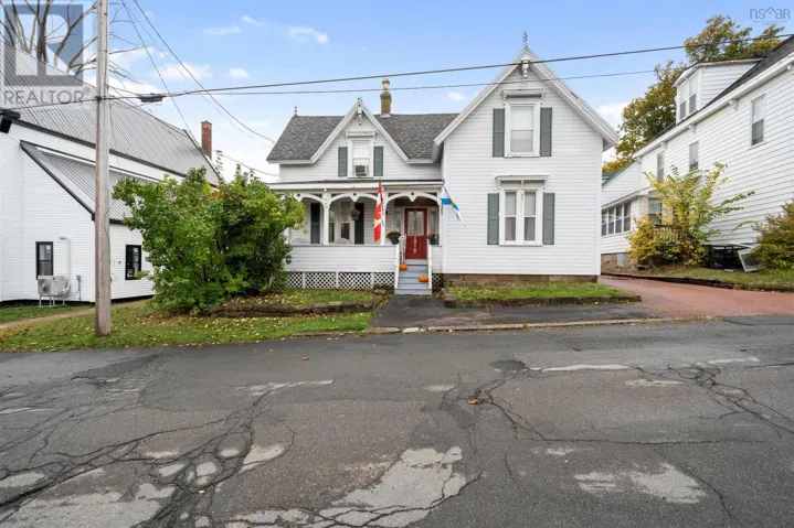 15 Prince Street, Pictou, Nova Scotia B0K1H0
