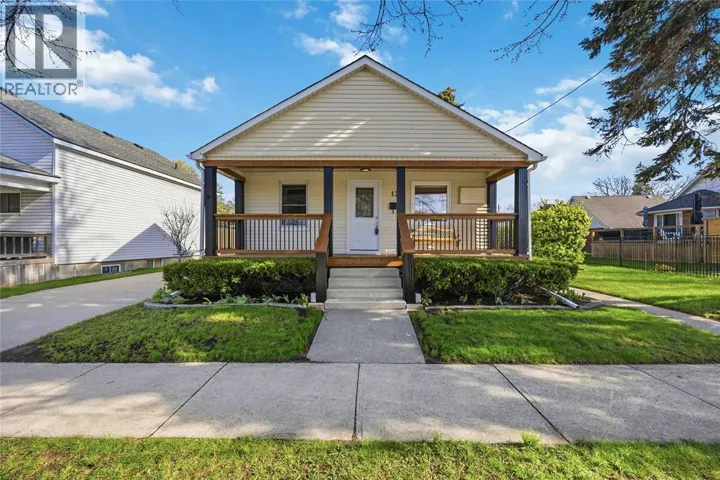 128 ALEXANDRA AVENUE, Point Edward, Ontario N7V1C2