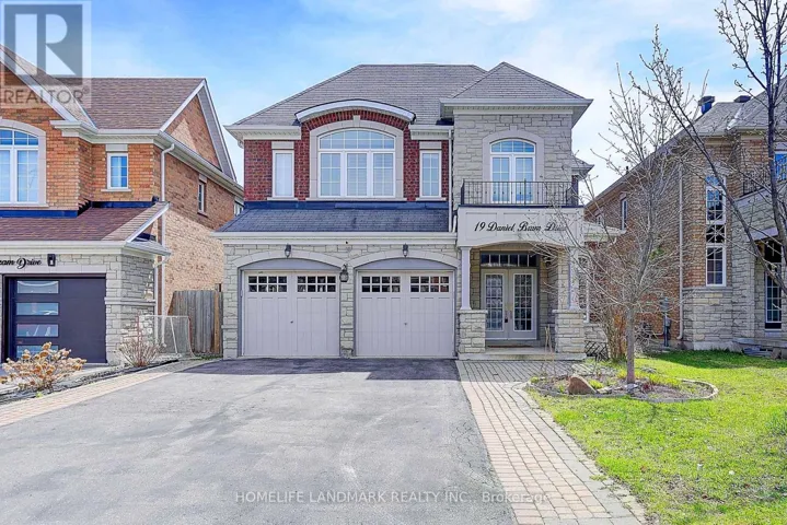 19 DANIEL BRAM DRIVE, Vaughan (Patterson), Ontario L6A0L4