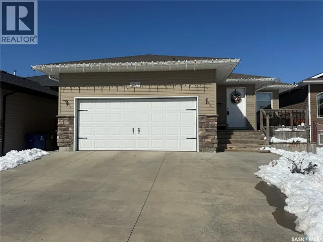 724 Quessy DRIVE, Martensville, Saskatchewan S0K0A2