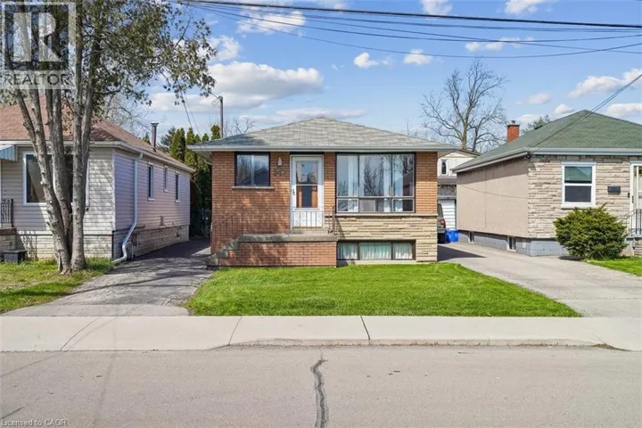 547 QUEBEC Street, Hamilton, Ontario L8H6V3