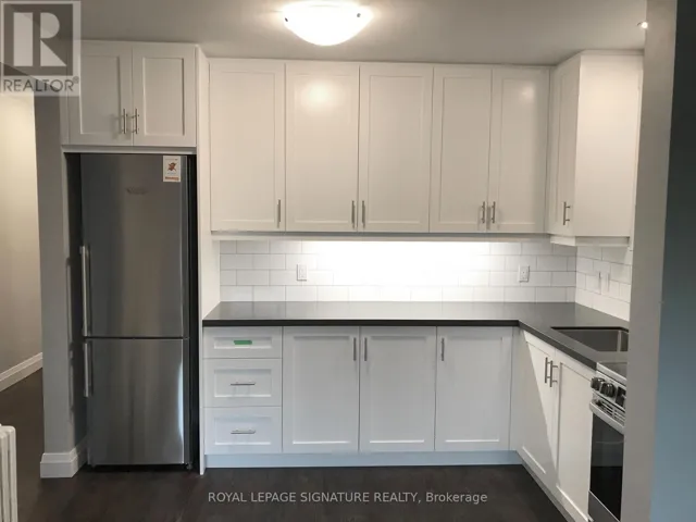 1 - 273 LAKESHORE ROAD E, Mississauga (Port Credit), Ontario L5G1G8