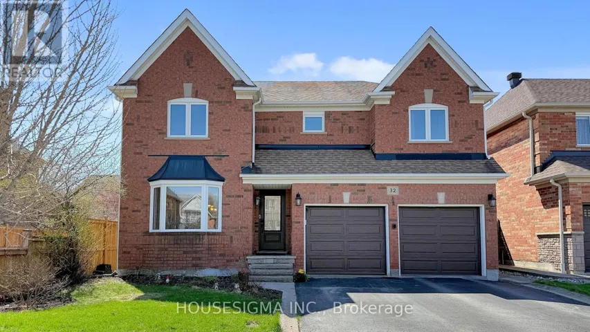 32 WILLOUGHBY WAY, Halton Hills (Georgetown), Ontario L7G6C4