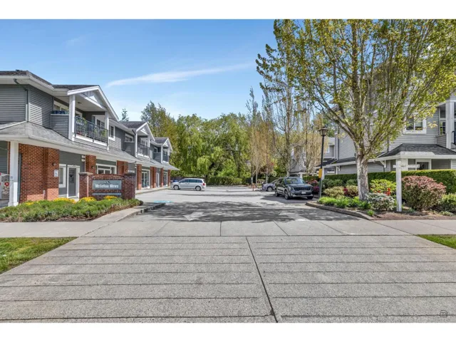 6 5988 OLD MCLELLAN RD ROAD, Surrey, British Columbia V3S1N3
