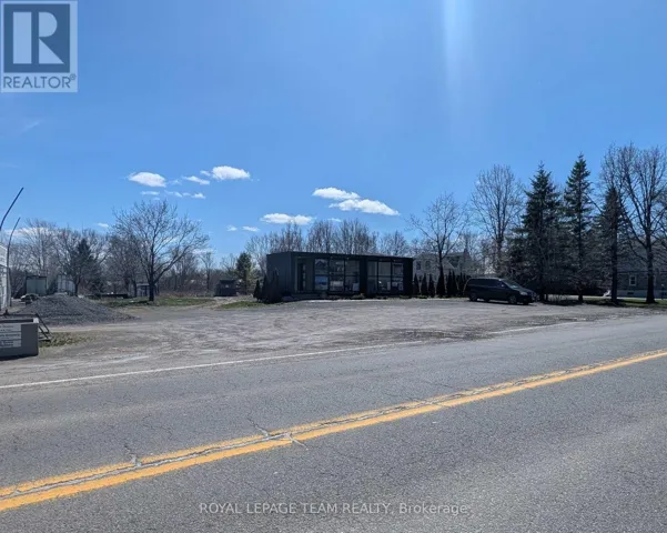 2300 ROGER STEVENS DRIVE, Ottawa, Ontario K0A2T0