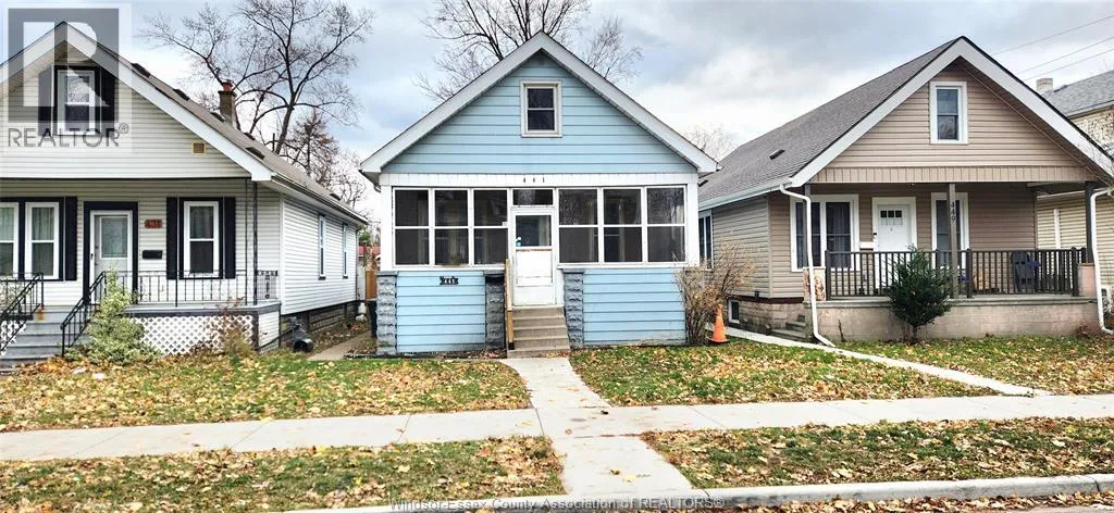 441 ELLIS STREET West, Windsor, Ontario N8X1B1