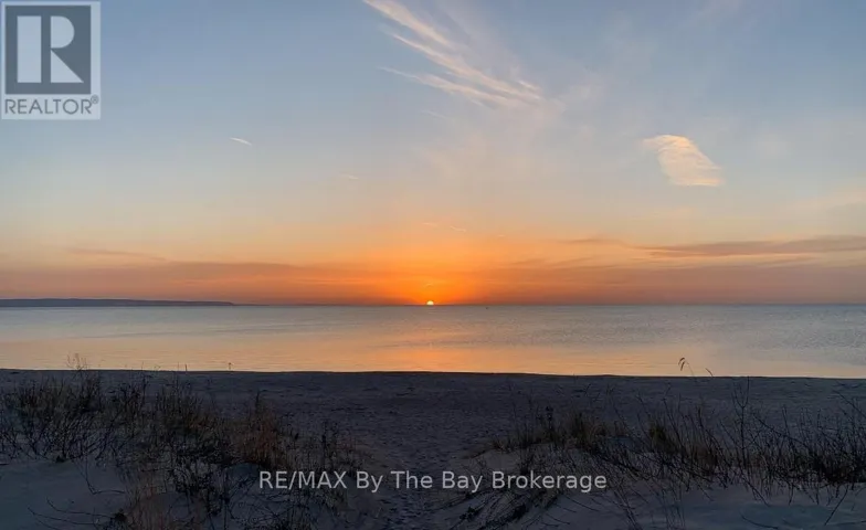 762 EASTDALE DRIVE, Wasaga Beach, Ontario L9Z2R2