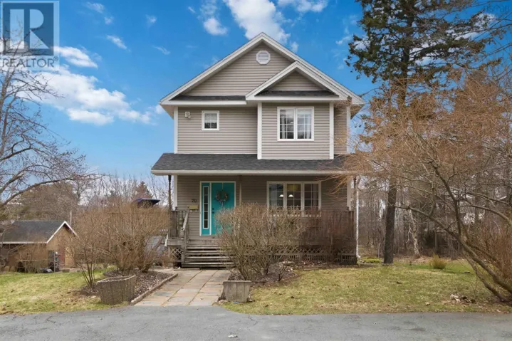 70 Hillside Avenue, Lower Sackville, Nova Scotia B4C1W7