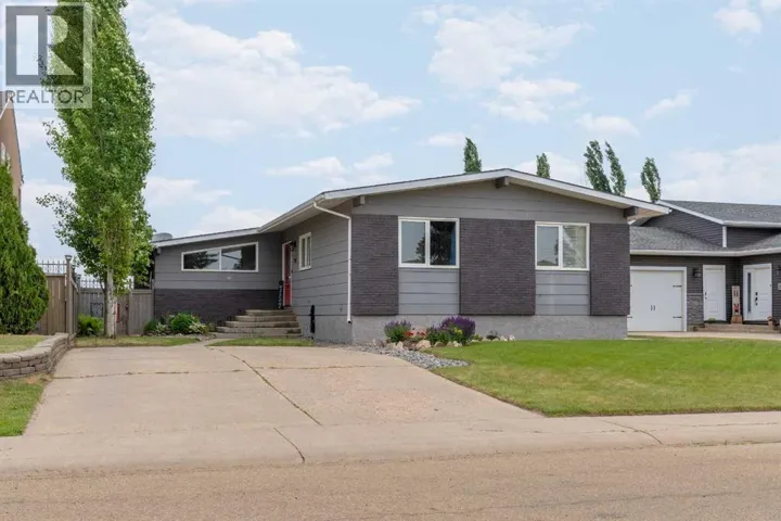 5228 59 Avenue, Viking, Alberta T0B4N0