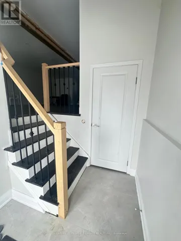 UPPER - 82 JOHN LINDSAY COURT, Toronto (Glenfield-Jane Heights), Ontario M3L2K1