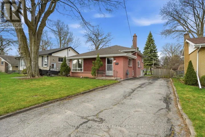 30 LAMBERT DRIVE, Belleville (Belleville Ward), Ontario K8N4K6