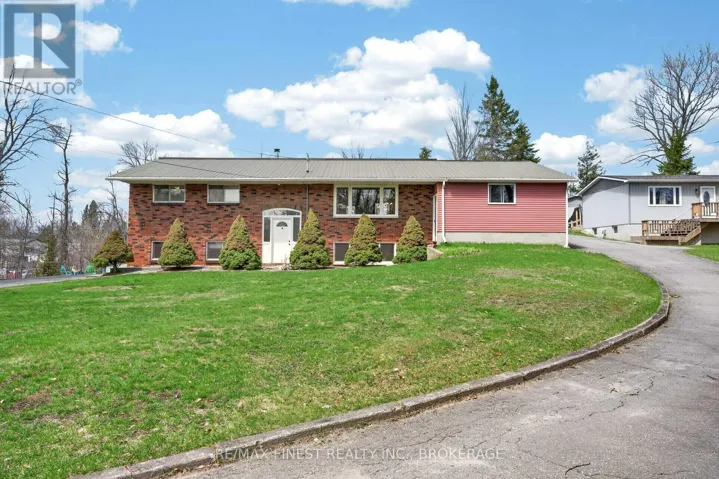 4333 MAPLE DRIVE, Frontenac (Frontenac South), Ontario K0H2W0