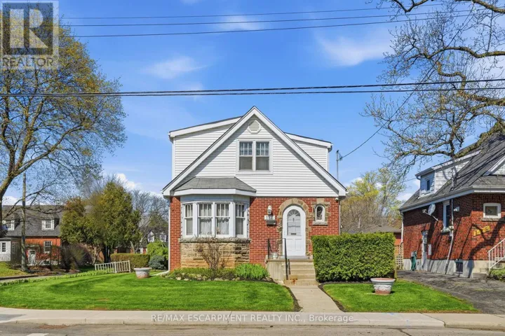 123 LONGWOOD ROAD N, Hamilton (Westdale), Ontario L8S3V8