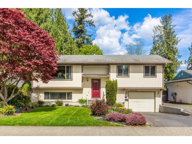 20249 44 AVENUE, Langley, British Columbia V3A6L9