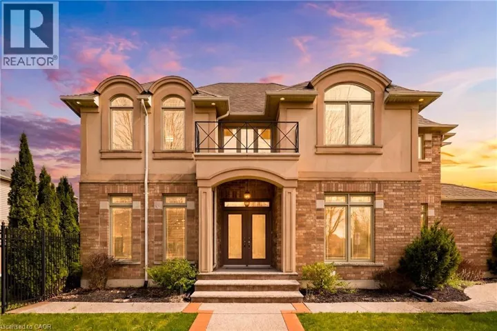 189 CLOVERLEAF Drive, Ancaster, Ontario L9K1T4