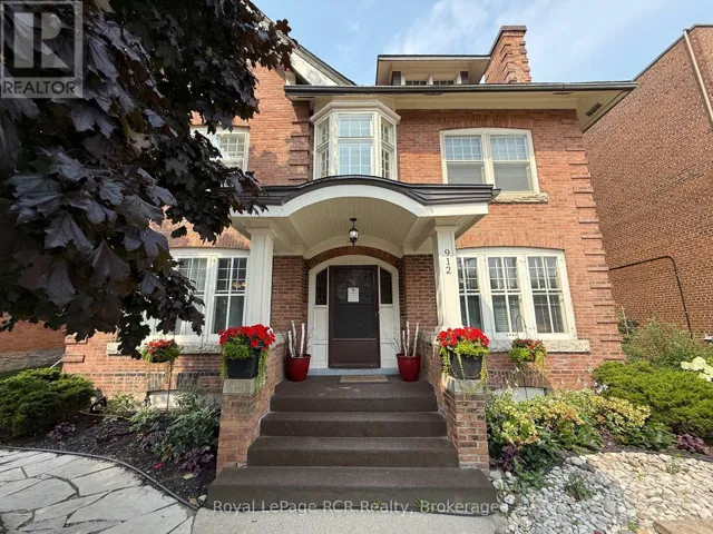 912 2ND AVENUE W, Owen Sound, Ontario N4K4M7