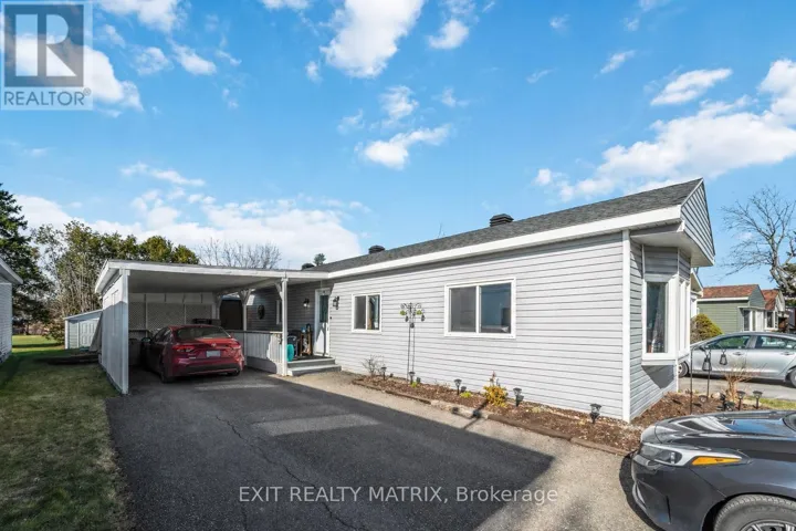 1018 VISTA BARRETT PRIVATE, Ottawa, Ontario K4P1C7