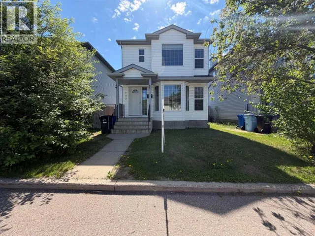 107 Bear Paw Drive, Fort McMurray, Alberta T9K2H4