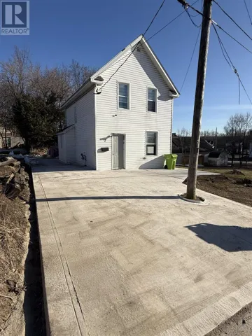 7 Hearst ST, Sault Ste. Marie, Ontario P6B1J6