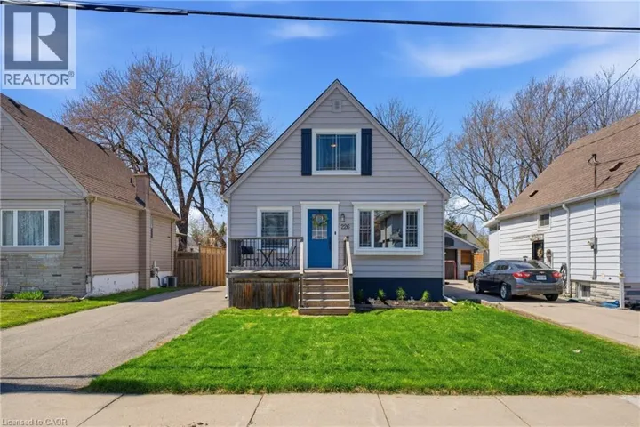 226 EAST 27TH Street, Hamilton, Ontario L8V3G4