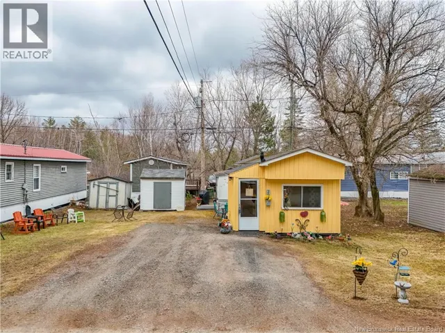 30 Needle Court, Fredericton, New Brunswick E3A6R7