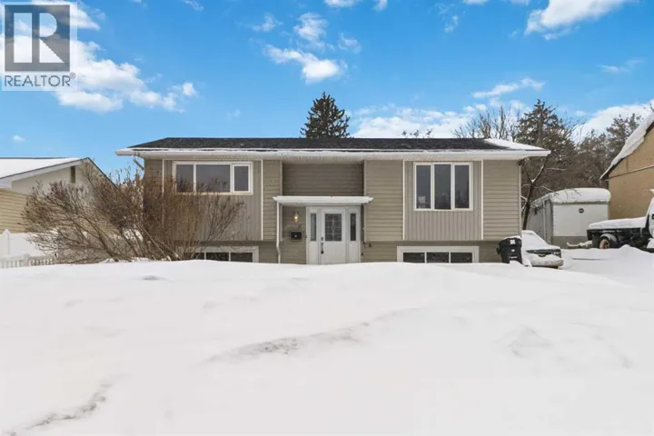 11 Fitzgerald Avenue, Fort McMurray, Alberta T9H1K1