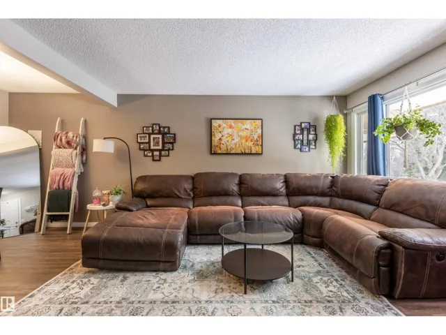 15 Walden PA, St. Albert, Alberta T8N3V6