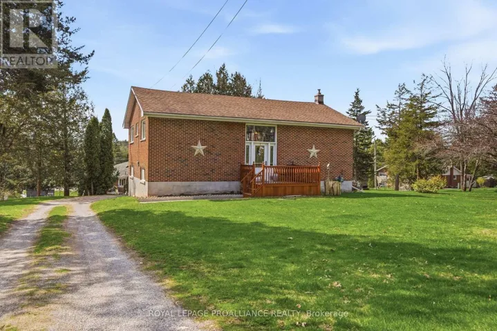 131 LOCK ROAD, Quinte West (Murray Ward), Ontario K8V5P6