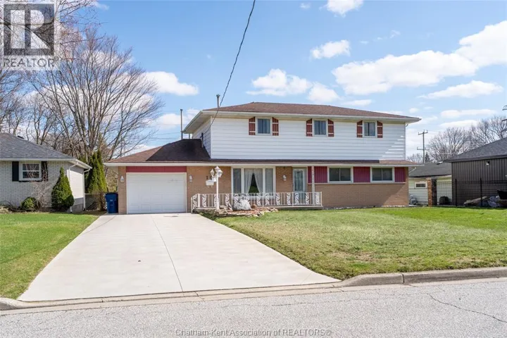 16 ARTHUR DRIVE, Chatham, Ontario N7M3Y4