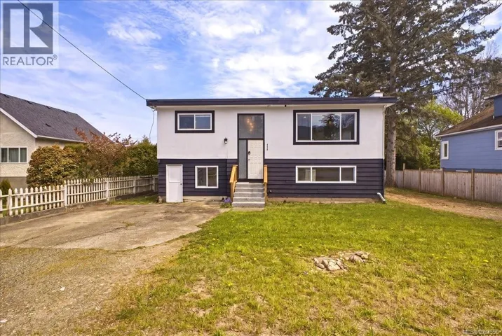 428 Howard Ave, Nanaimo, British Columbia V9R3S4