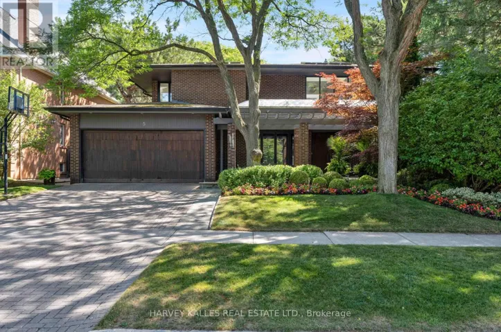 5 COSMIC DRIVE, Toronto (Banbury-Don Mills), Ontario M3B3L5