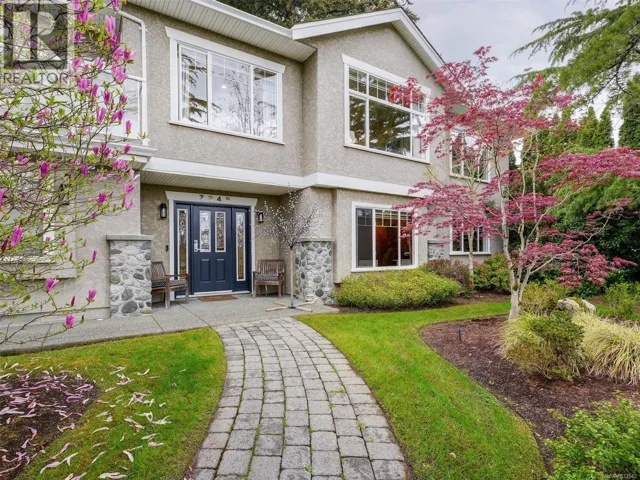 7348 Ridgedown Crt, Central Saanich, British Columbia V8M2H7