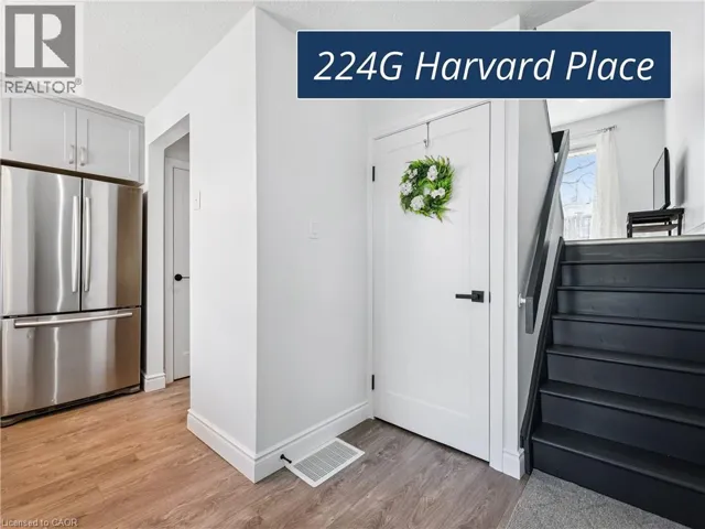 224G HARVARD Place, Waterloo, Ontario N2J4G2